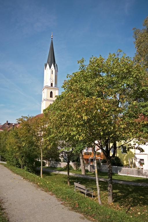 Wittelsbacher Zollhaus Hotel Vilshofen an der Donau Exterior photo